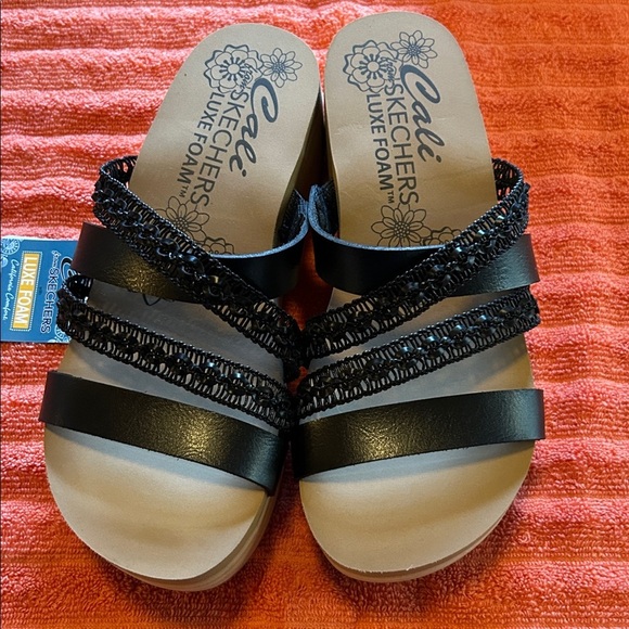 Skechers Cali Luxe Foam Sandals Sz 6 - Picture 2 of 6